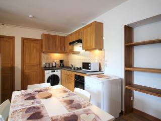 Appartement T3 avec Parking à La Bourboule, à 500m des Thermes et du Centre, WiFi Inclus - FR-1-608-14 - La Bourboule - 8