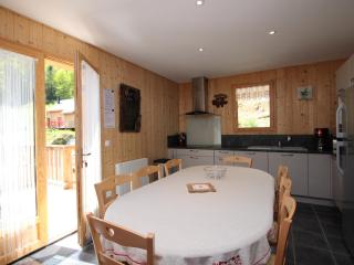 Chalet spacieux avec terrasse, Wi-Fi et parking - FR-1-608-15 - Mont-Dore - 6