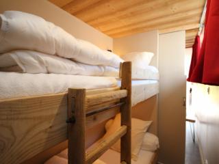 Appartement T3 avec Jardin Privatif et WIFI à Mont-Dore, Rénové, Parking et Garage Inclus - FR-1-608-37 - Mont-Dore - 2