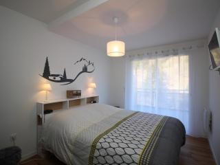 Mont-Dore : Somptueux T2 avec WIFI, terrasse et parking - FR-1-608-45 - Mont-Dore - 4