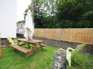 Mont-Dore : Charmant T2 en Rez-de-Jardin, Animaux Acceptés - FR-1-608-59 - 0