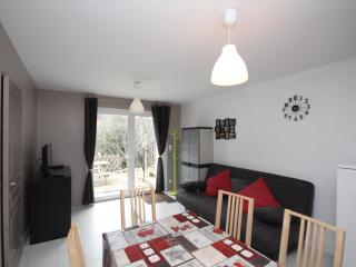 Le Mont-Dore T2 Bis avec Terrasse Ouest et Wi-Fi - FR-1-608-70 - 8