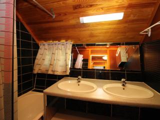Mont-Dore : Chalet agréable avec WIFI pour 9 personnes - FR-1-608-88 - Le Mont-Dore - 3