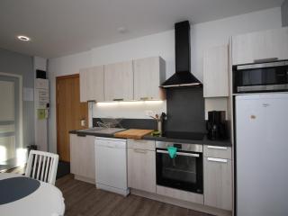 Bel Appartement T3 avec WIFI et Parking, Résidence de Standing, 300m des Thermes au Mont-Dore - FR-1-608-87 - Le Mont-Dore - 7