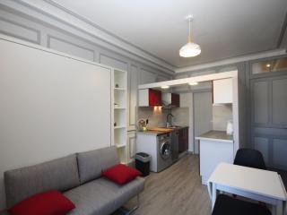 Mont-Dore : Studio Centre avec Ascenseur - 2 Pers - Cuisine Équipée - FR-1-608-103 - Mont-Dore - 8