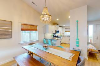 Turquoise Dreams - Lincoln City - 6