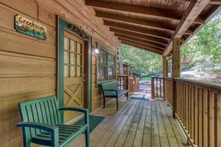 ER50 - Creekside - Great location, Close to all the action! cabin - 7