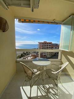 1 Bedroom Beachfront Apartment with Spectacular Sea Views! - Benalmádena - 7