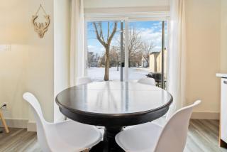Four Peaks - Unit 40B - Collingwood - 8