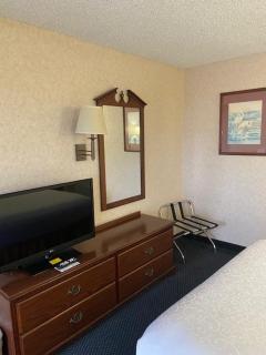AmeriCoast Inn - Brookings - 2
