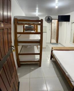 Quitinete casal padrão - Cabo Frío - 9