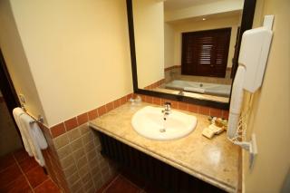 Tamra Beach Resort - 3