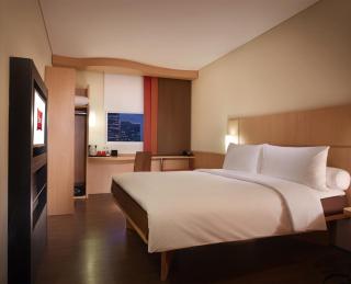 Ibis Surabaya City Center - 9