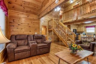Point Of View - Spacious 2 Bedroom With a Loft Just off Glades Road cabin - Gatlinburg - 6
