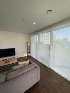 Immaculate 2bed apartment in London- city views - London - 8