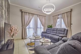 Golden homes Burj khalifa view Yansoon 1BR heart & Soul old town Beside Dubai mall Burjh Khalifa - Dubai - 0