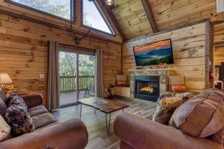 ERN822 - Smoky Oasis - Great Location, Private Indoor Heated Pool! cabin - 8