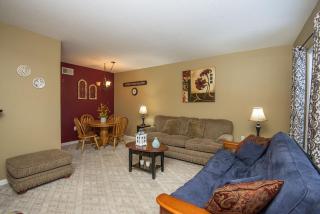 Colonial Crest 112 - Great location! - You can walk to town! condo - 6