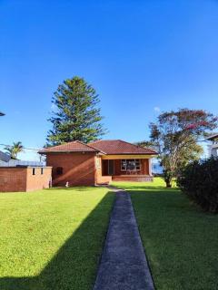 Seaside Cottage with Jetty - Point Clare - 7