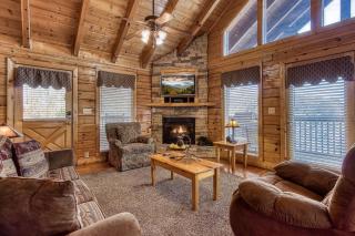 ERN859 - ABSOLUTE PARADISE - GREAT LOCATION! CLOSE TO ALL THE ACTION! cabin - 4