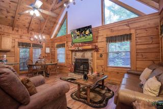 ER51 - Natures Grace Retreat - Great location, Close to all the action! cabin - 9