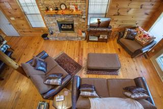 Dunder Mountain Views Cabin Retreat cabin - Sevierville - 2