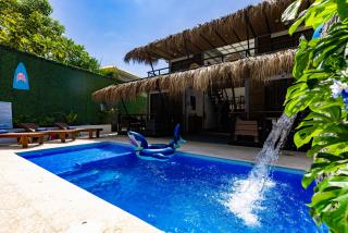 Shark Town Mal Pais - Santa Teresa Beach - 9