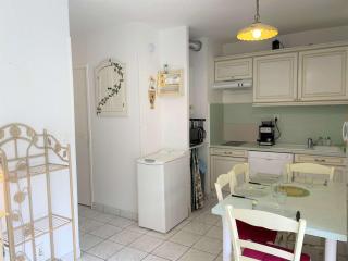 Appartement familial 3 pièces, piscine, terrasse et parking privé - Cap d'Agde - FR-1-249-368 - 3