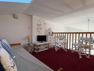 Appartement 2 pièces avec balcon, vue mer et parking à Saint-Pierre-d'Oléron, wifi inclus - FR-1-246A-170 - 2