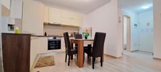 Dream Apartments Brasov - Brasov - 9