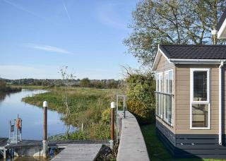 Riverside Holiday Park - Amberley - 7