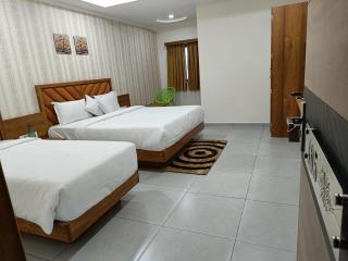 Hotel Lotus - Anand - 6