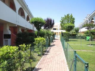 Apartment with shared pool for 5 guests - Bibione - 6