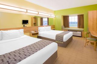 Microtel Inn & Suites by Wyndham Delphos - Delphos - 4