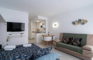 IMPECABLE ESTUDIO CON PARQUE ACUATICO - Benalmádena - 9