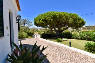 VillaCasaTulipa-Sleeps4-Garden-Pool-Bbq-Ac - Albufeira - 2
