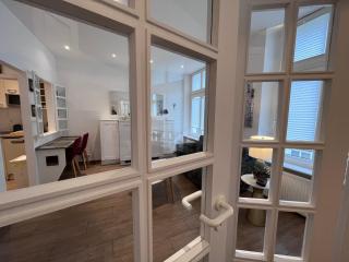 Altbau trifft Moderne, neuwertige Komfortwohnung für bis 2 Personen - Wuppertal - 2