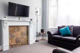 Modern 5 Bed Near LFC Stadium - Liverpool - 3