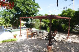 Resident Emiterio - Blue Bay - 6