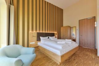 Hotel & Golfrestaurant Gut Wissmannshof - Staufenberg - 4