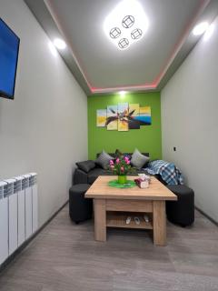 PRIVATE Cozy Cottage with Grill and Barbecue Zone SELF CHECK IN - 6