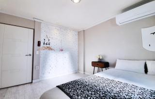 Pohang Youngildae Guesthouse - Pohang - 4