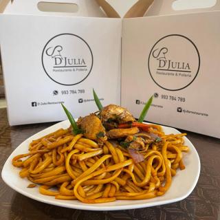 Jultom Inn Hotel & Suites - 1