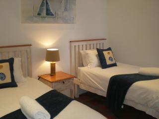 Albatros Holiday Home - 8