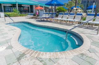 Edgewater Beach Resort by Panhandle Getaways - Panama City Beach - 5