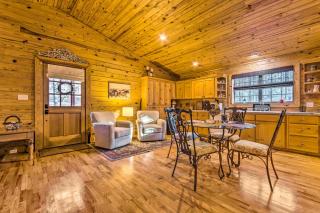 Pet-Friendly Cabot Cabin with Fenced Yard! - Cabot - 4
