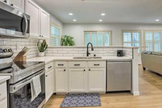 13 Mi to Dtwn Denver: Northglenn Townhome w/ Patio - 3