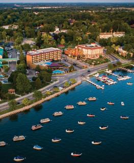 Harbor Shores on Lake Geneva - 3
