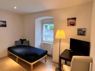 Ferienwohnung Elfriede - WLAN, 2 Bäder, Küche, Freisitz, 2 Parkplätze, im Ortskern - 5