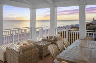 Buckeye on the Beach - GULF FRONT - Seaside, FL - Right next to Town Center, Sleeps 10! home - Santa Rosa Beach - 8